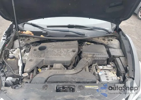 2018 Nissan Altima 2.5 Sr из США, поврежденный, VIN 1N4AL3AP4JC259184